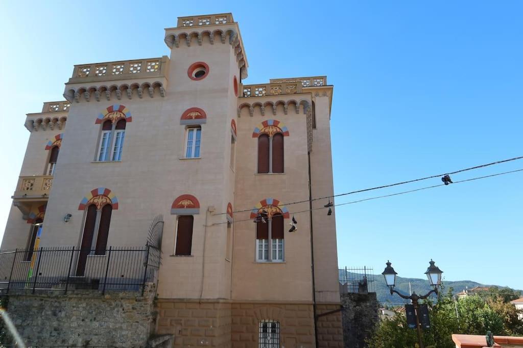 サルツァーナLa Casa Di Lorisアパートメント エクステリア 写真